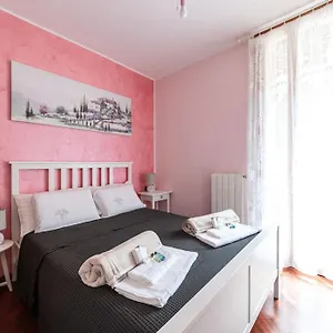 Caterina A 5 Minuti Da Fiere E San Siro Con Wifi-netflix-free Parking , Milano Italia